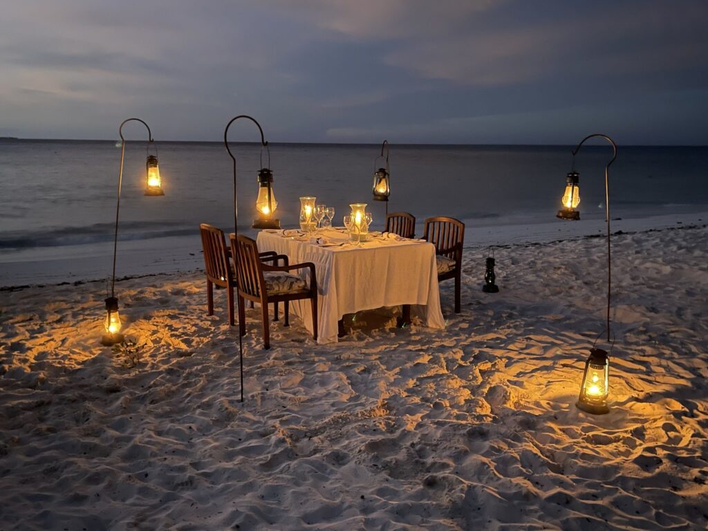 AGENCE BY TOURS EVENTS - TABLE